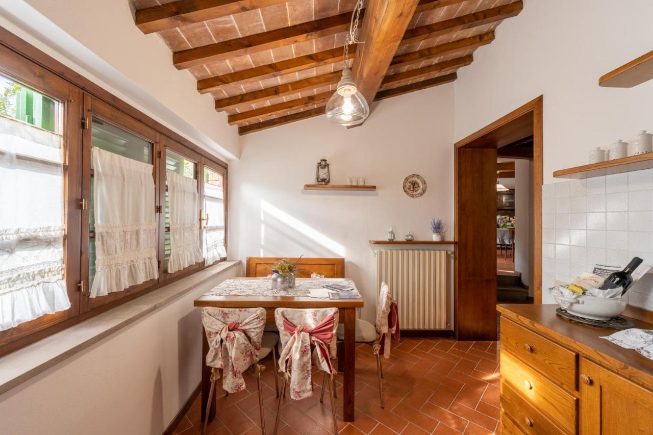 Lajatico Rentals - Casa Di Alice Nel Borgo Экстерьер фото