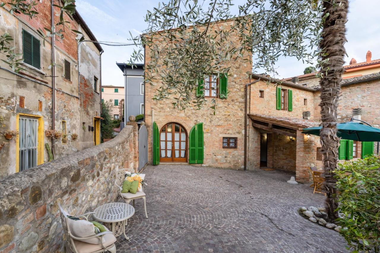 Lajatico Rentals - Casa Di Alice Nel Borgo Экстерьер фото