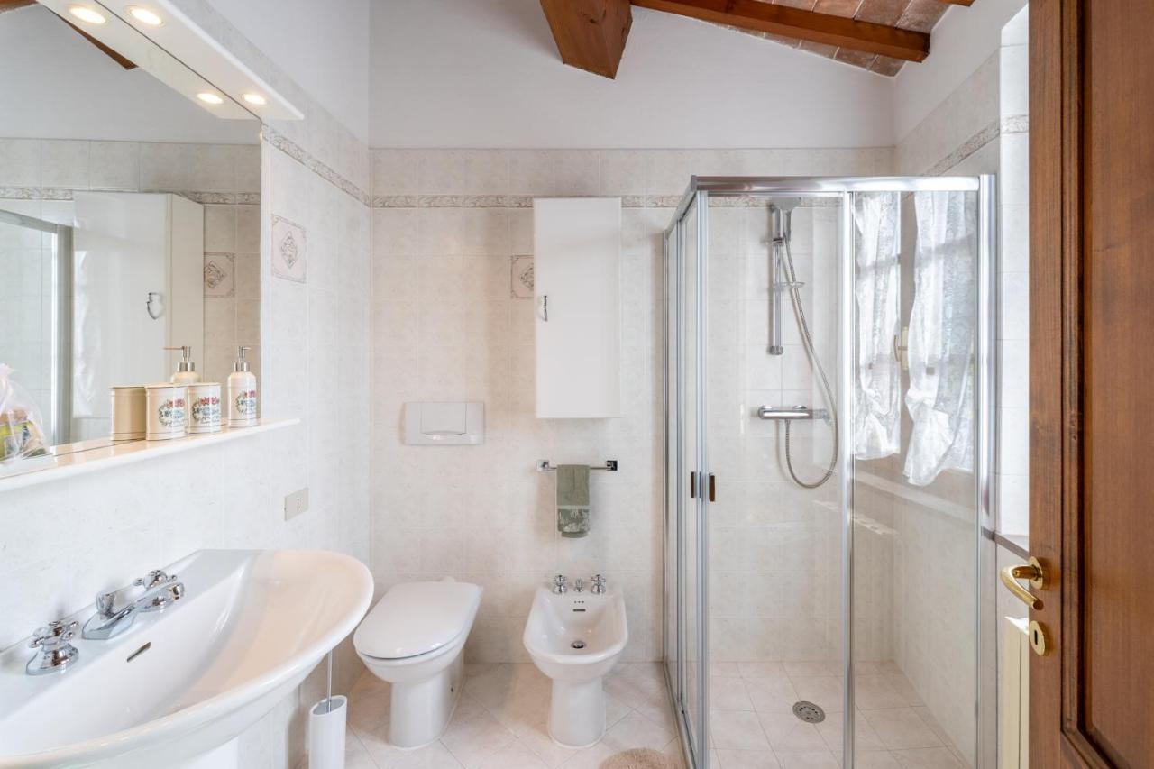 Lajatico Rentals - Casa Di Alice Nel Borgo Экстерьер фото