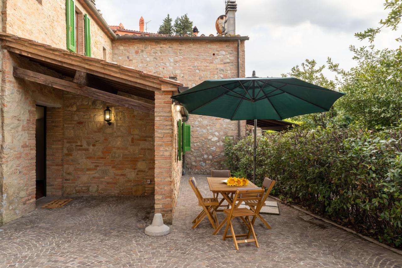 Lajatico Rentals - Casa Di Alice Nel Borgo Экстерьер фото