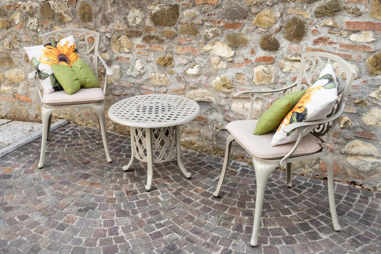 Lajatico Rentals - Casa Di Alice Nel Borgo Экстерьер фото