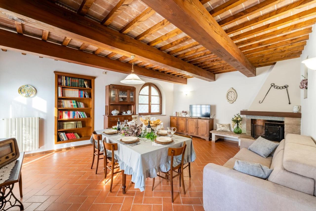 Lajatico Rentals - Casa Di Alice Nel Borgo Экстерьер фото